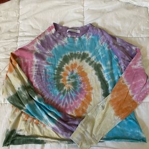 super cozy and stretchy tye dye long sleeve